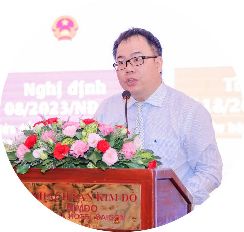 Giảng viên_Trần Quang Vũ